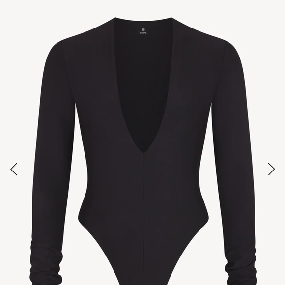Eterne long Sleeve Deep V Bodysuit - Picture 8 of 10